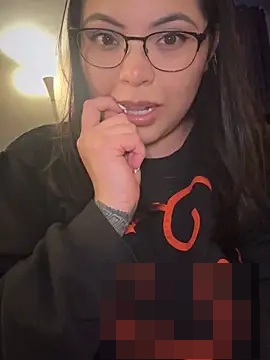 drizzypeach602's Webcam Show