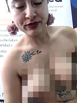 _Sarah-Office1's Webcam Show