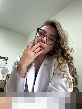 alicee16's Webcam Show