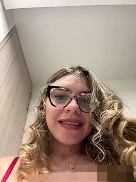 alicee16's Webcam Show