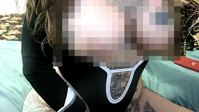 pamelagunns' Webcam Show