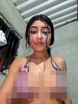 Sweed-virgin-pussy's Webcam Show