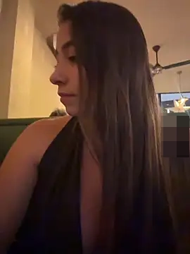 Hall_16's Webcam Show