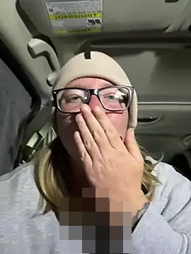 Lizzyloo's Webcam Show