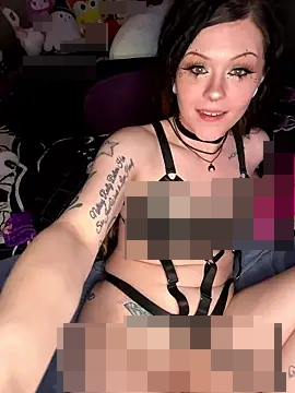 BlaizeyBBy's Webcam Show