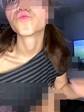 maisie_goldxx's Webcam Show