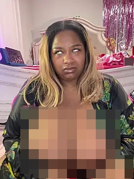 BigFineSelena's Webcam Show