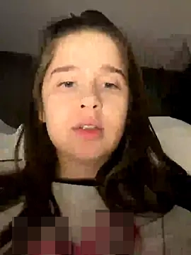 HornyGirlH's Webcam Show