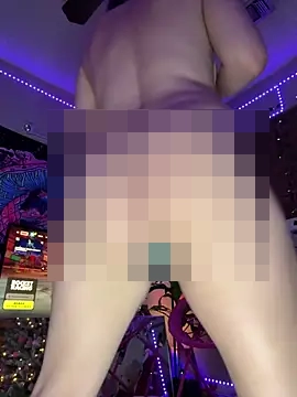 Cutiepiespanks' Webcam Show