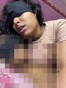 Priyajaanbaby's Webcam Show