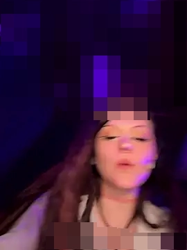 BlaizeyBBy's Webcam Show