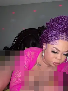 RenaThickAss' Webcam Show