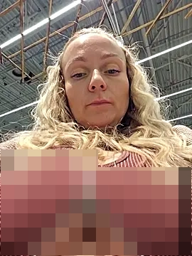 Bondgirl_013's Webcam Show