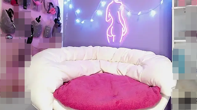 Sweeeets85's Webcam Show