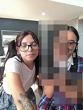 l0lita_sweet's Webcam Show