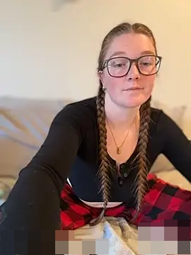 PussiesnCream_'s Webcam Show