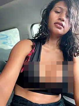 sexi_noemi's Webcam Show