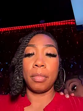 ForbiddenAddictions' Webcam Show