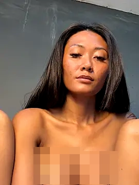 thai-dreamgirl's Webcam Show