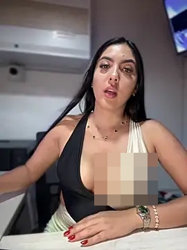 Sofia_Collins-'s Webcam Show