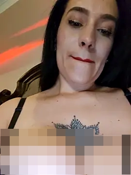 BustyVampyre's Webcam Show