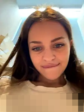 AngelinaTeller's Webcam Show