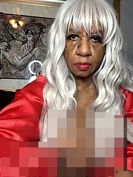 BreanaDivine's Webcam Show