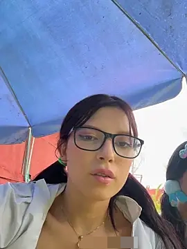 l0lita_sweet's Webcam Show