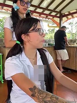 l0lita_sweet's Webcam Show