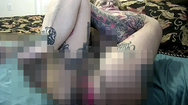 pamelagunns' Webcam Show