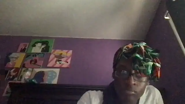 Please_Mee's Webcam Show