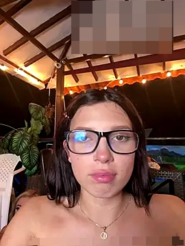 l0lita_sweet's Webcam Show