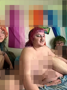 ivolustful's Webcam Show