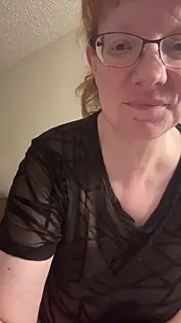 Lenaravenswood's Webcam Show