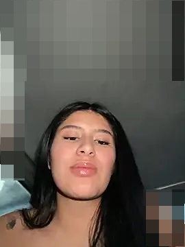 andrea_gomes_'s Webcam Show