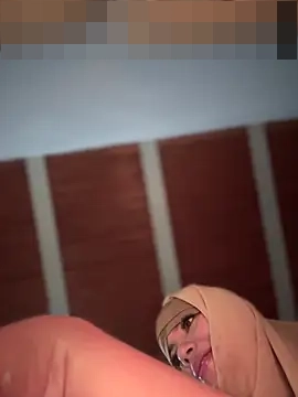 lalilamassu1's Webcam Show