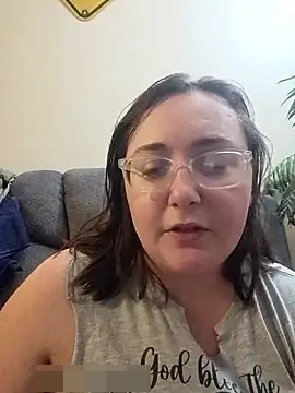 pinkcheetah12's Webcam Show