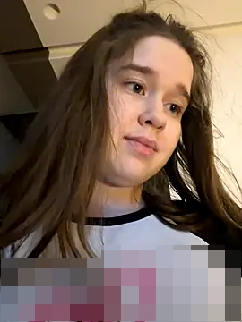 HornyGirlH's Webcam Show