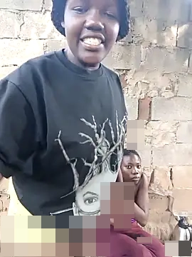 holygrail001's Webcam Show