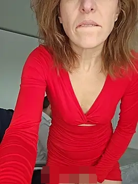 Lovebackground's Webcam Show