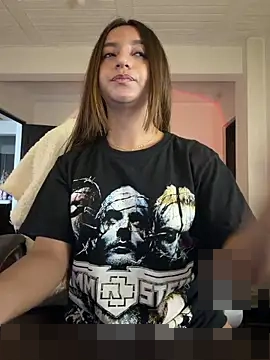 aly_golden_'s Webcam Show