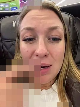 Sweet___Emily's Webcam Show