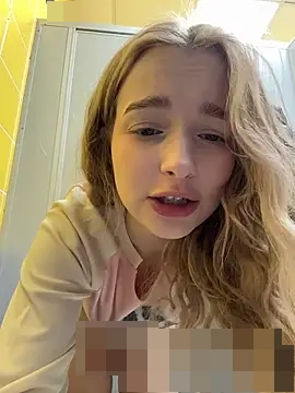 -teenytiny-'s Webcam Show