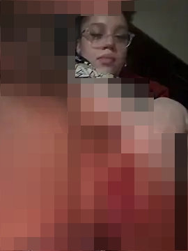 QueenNuttCollector's Webcam Show