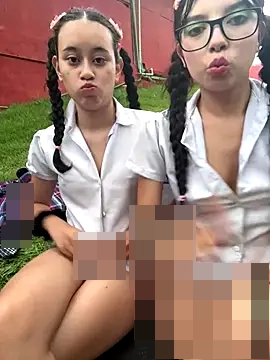 l0lita_sweet's Webcam Show