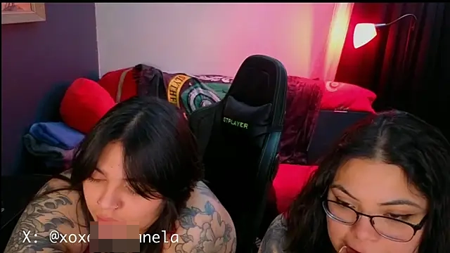 miacanela_xo's Webcam Show