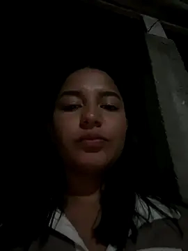 Sexy_zoe_outdoors' Webcam Show