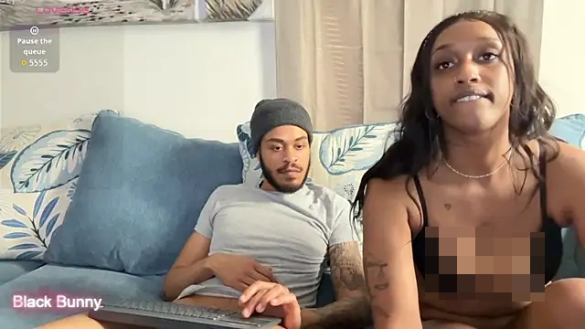 BlackBunnyxxx's Webcam Show