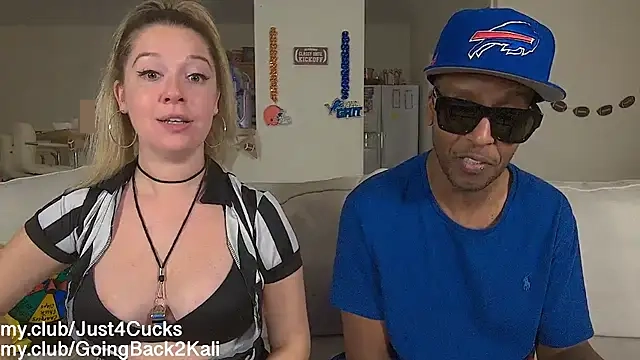 boomboomr00m's Webcam Show