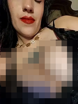 BustyVampyre's Webcam Show